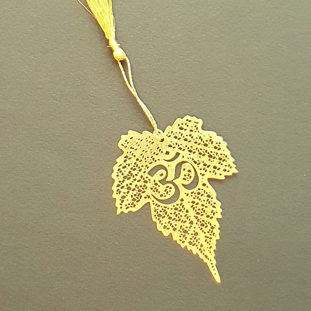 Bookmark Indian Design- metal cutting- Om ॐ ओम्